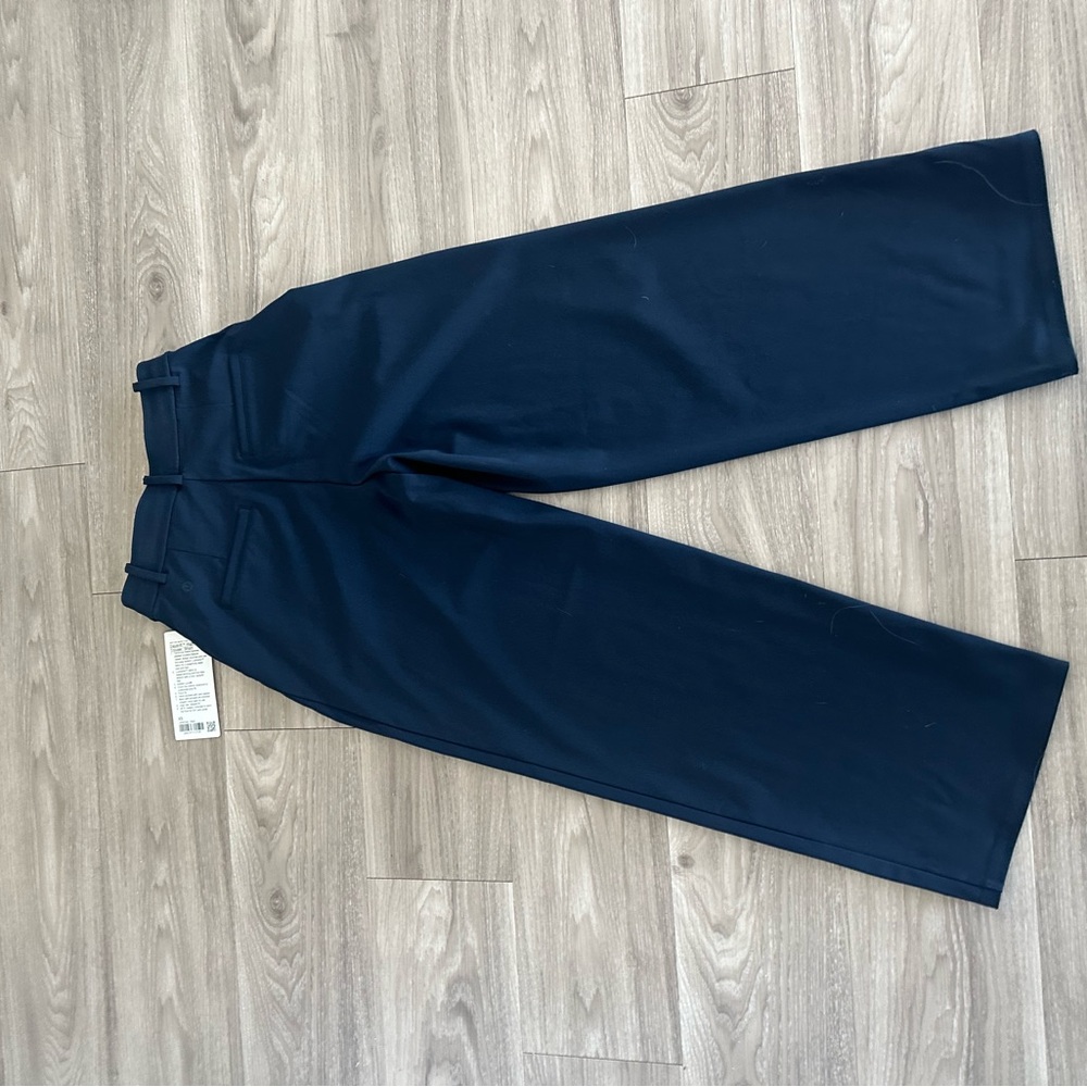 Lululemon XS Short Luxtreme Deep Blue Wide-Leg Trousers - Picture 3 of 16